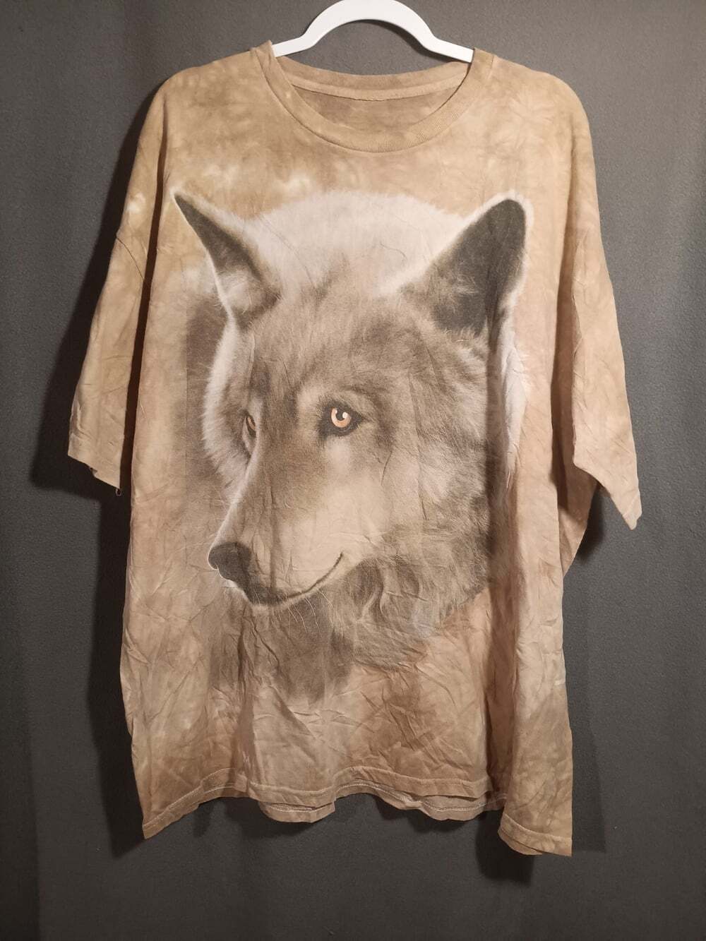 The Mountain Mens 2XL T-Shirt Wolf Wolves Tan Brown Tie Dye Tee Native Head